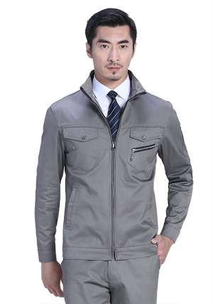 黑色西裝的搭配