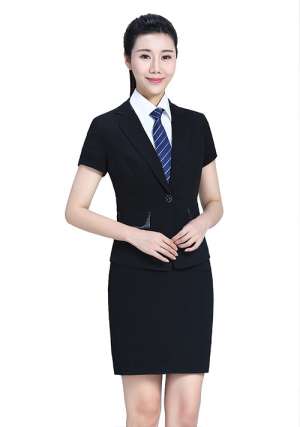 成為職業服裝設計師的十大基本條件